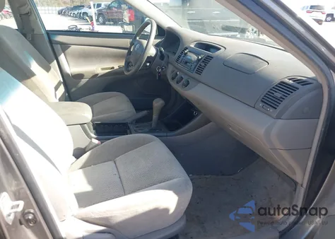 2003 Toyota Camry Le from USA, damaged, VIN 4T1BE32K63U673202